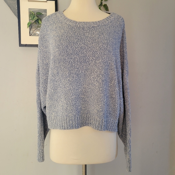Central Park West New York Senna Denim Knit Cropped Sweater M - Picture 3 of 12